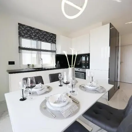 Appartement Luxury Majpruz I