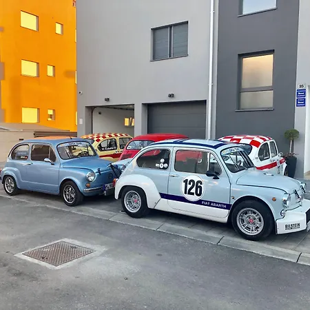 Lägenhet Luxury Majpruz I