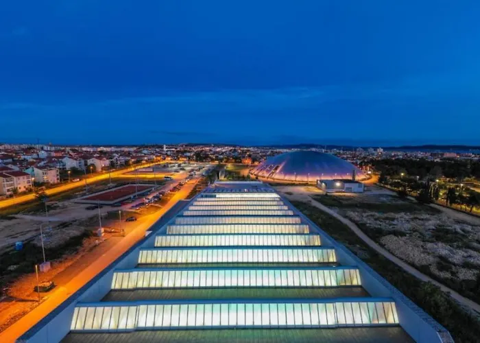 Lägenhet Luxury Majpruz I