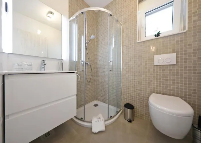 Luxury Majpruz I Lägenhet