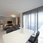 Luxury Majpruz I