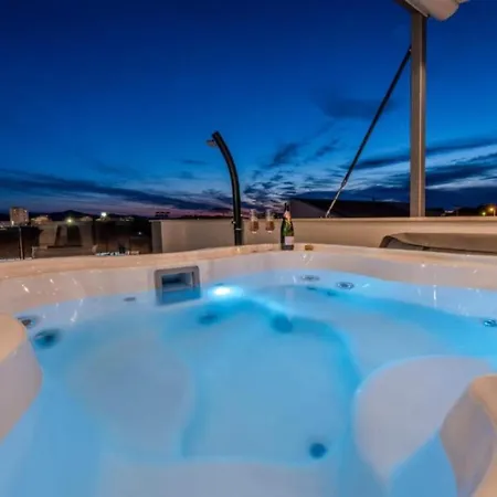 Luxury Majpruz I Apartment Zadar