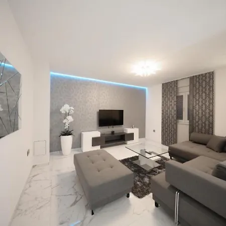 Luxury Majpruz I Apartment Zadar
