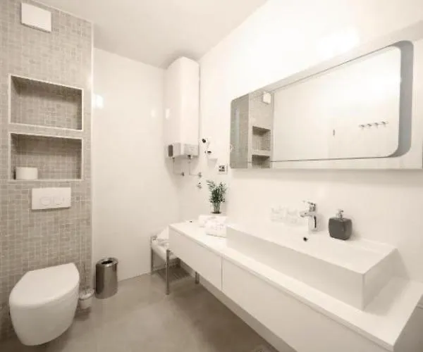 Luxury Majpruz I Apartment *