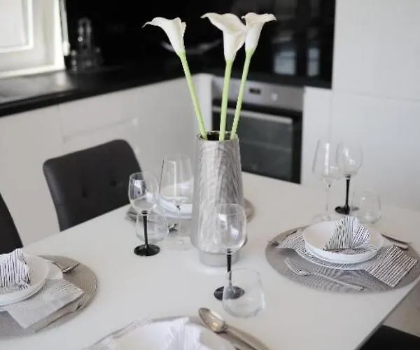 Luxury Majpruz I *