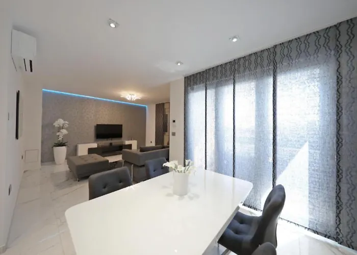 Luxury Majpruz I